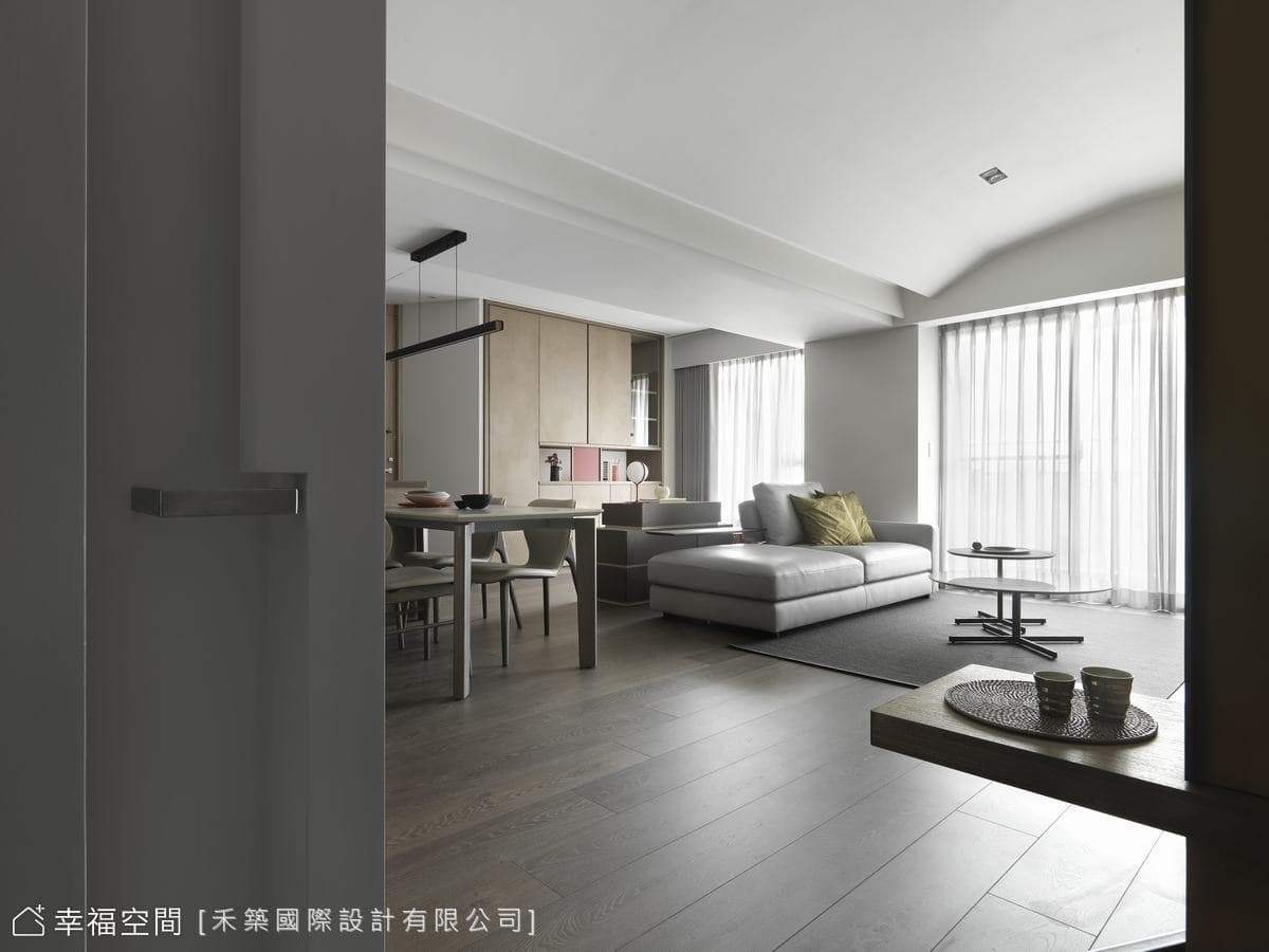 溫婉恬淡 悠悠隱市｜現代風｜30坪