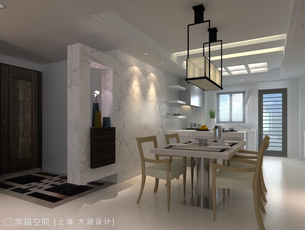 餐廳望向廚房